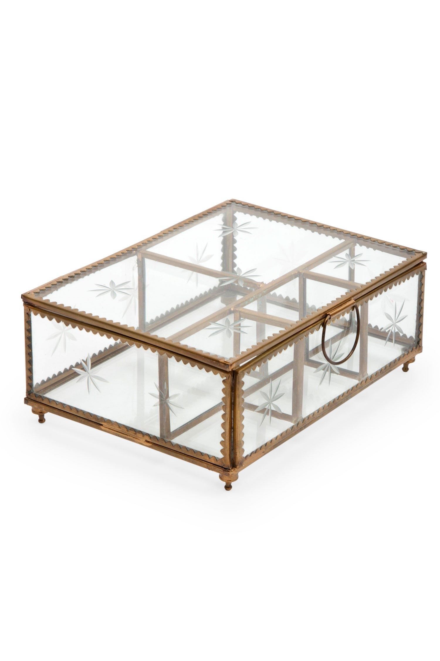 Elegant Star Glass Jewelry Storage Box showcasing intricate etched glass details.